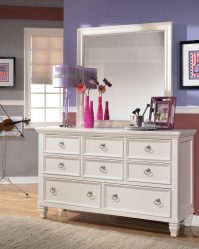 Características Dresser branco 200+ (fotos) opções (brilhante, com gavetas, sem alças)