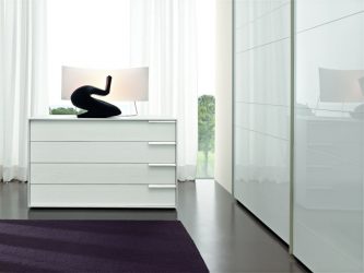 Características Dresser branco 200+ (fotos) opções (brilhante, com gavetas, sem alças)