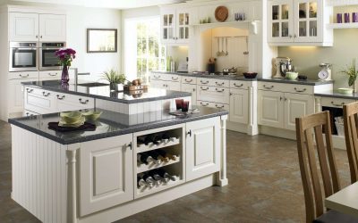 Decoração de interiores de uma grande cozinha moderna: 200 + (foto) idéias de design (cortinas, papel de parede, balcão de bar)