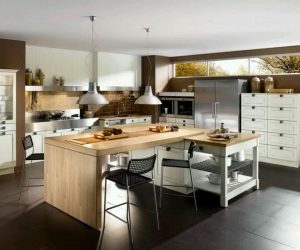 Decoração de interiores de uma grande cozinha moderna: 200 + (foto) idéias de design (cortinas, papel de parede, balcão de bar)