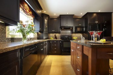 Nova tendência no mundo da cozinha - Cozinha preta no interior (mais de 220 combinações de fotos no design)