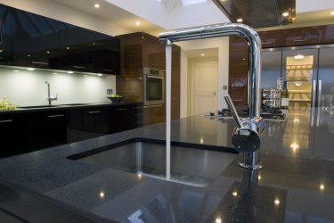 Nova tendência no mundo da cozinha - Cozinha preta no interior (mais de 220 combinações de fotos no design)