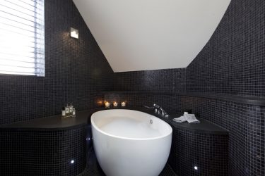 Elegante, Conforto e Beleza (mais de 170 fotos): interior em preto e branco (sala de estar, quarto, cozinha)