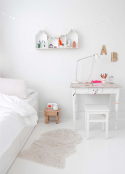 Branco das crianças: Como arrumar um quarto para que ele não pareça chato? Regras de combinação para interiores elegantes (mais de 140 fotografias)