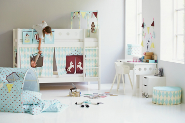 Branco das crianças: Como arrumar um quarto para que ele não pareça chato? Regras de combinação para interiores elegantes (mais de 140 fotografias)