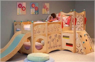 Berços do ano para meninos e meninas: projetos multifuncionais que serão confortáveis ​​para bebês