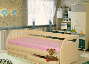 Berços do ano para meninos e meninas: projetos multifuncionais que serão confortáveis ​​para bebês