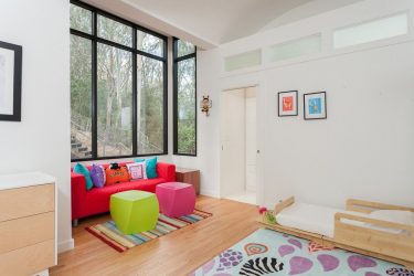 O que deve ser quarto das crianças (310+ fotos): Escolhendo papel de parede, piso, teto, berço