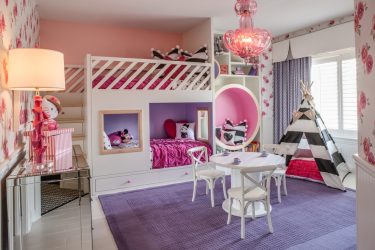 O que deve ser quarto das crianças (310+ fotos): Escolhendo papel de parede, piso, teto, berço