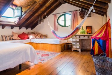 É fácil escolher um design para as casas por si mesmo? (225+ fotos) Nós combinamos incompatível