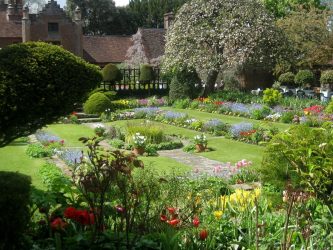 Paisagismo para o jardim faça você mesmo (mais de 185 fotos). Estilos que você deve conhecer