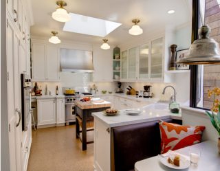 220+ fotos Novo design de cozinha 9 m2: design funcional e conciso