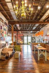 Brilho das cores e simplicidade do Interior: Design no estilo do Loft (170+ fotos)