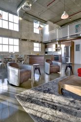 Brilho das cores e simplicidade do Interior: Design no estilo do Loft (170+ fotos)