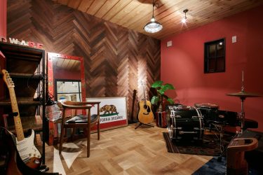 Brilho das cores e simplicidade do Interior: Design no estilo do Loft (170+ fotos)