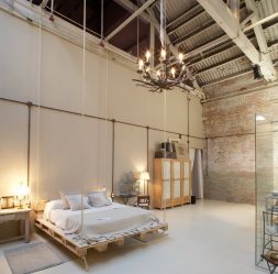 Brilho das cores e simplicidade do Interior: Design no estilo do Loft (170+ fotos)