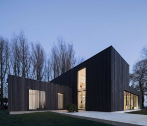 Projetos de casas com telhado plano são tecnologias simples de construção (de um andar, de dois andares, de madeira, pequenas). Tendências modernas de alta tecnologia e minimalismo (mais de 175 fotos)