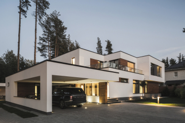 Projetos de casas com telhado plano são tecnologias simples de construção (de um andar, de dois andares, de madeira, pequenas). Tendências modernas de alta tecnologia e minimalismo (mais de 175 fotos)