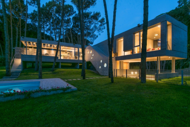 Casa na floresta: qual estilo é melhor escolher? 230+ (fotos) de solidão e conforto. E o que você vai gostar?