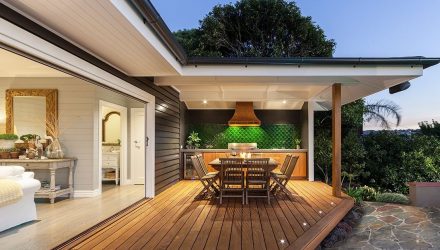 Pátio de design paisagístico moderno de uma casa privada (mais de 160 fotos). Como lindamente organizar e decorar suas próprias mãos