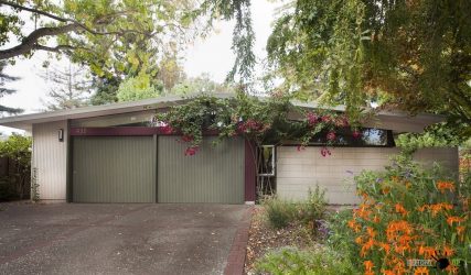 Casa de dois andares com garagem - Características do layout (mais de 180 fotos)