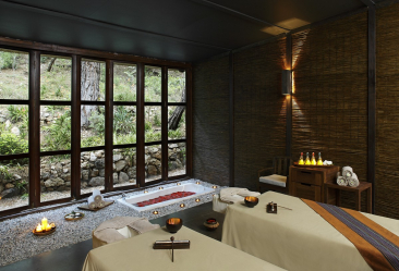 Características do design de uma banheira com hidromassagem no interior da casa e apartamento (120 + Foto). Luxo acessível com benefícios para a saúde. O que você precisa saber?