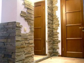 Telhas de gesso para decoração de interiores: 160+ Foto (sob a pedra, sob o tijolo) para auto-expressão brilhante