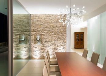 Telhas de gesso para decoração de interiores: 160+ Foto (sob a pedra, sob o tijolo) para auto-expressão brilhante