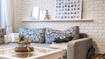 Telhas de gesso para decoração de interiores: 160+ Foto (sob a pedra, sob o tijolo) para auto-expressão brilhante
