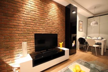 Telhas de gesso para decoração de interiores: 160+ Foto (sob a pedra, sob o tijolo) para auto-expressão brilhante