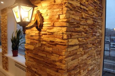 Telhas de gesso para decoração de interiores: 160+ Foto (sob a pedra, sob o tijolo) para auto-expressão brilhante