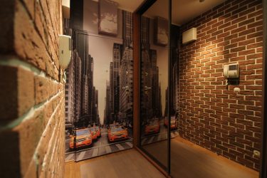 Telhas de gesso para decoração de interiores: 160+ Foto (sob a pedra, sob o tijolo) para auto-expressão brilhante