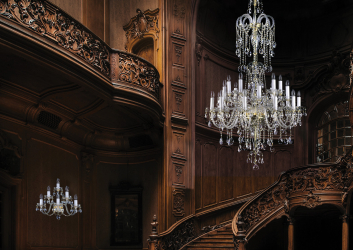 Crie uma bela iluminação (150 + Foto): lustres de cristal no interior da sala e quarto (teto, pendurado, clássico)