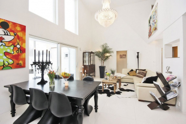 Crie uma bela iluminação (150 + Foto): lustres de cristal no interior da sala e quarto (teto, pendurado, clássico)
