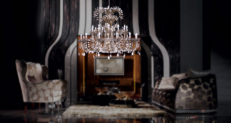 Crie uma bela iluminação (150 + Foto): lustres de cristal no interior da sala e quarto (teto, pendurado, clássico)