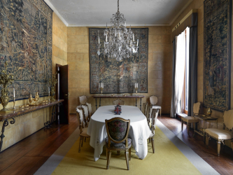 Crie uma bela iluminação (150 + Foto): lustres de cristal no interior da sala e quarto (teto, pendurado, clássico)