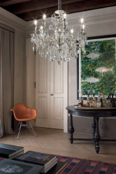 Crie uma bela iluminação (150 + Foto): lustres de cristal no interior da sala e quarto (teto, pendurado, clássico)