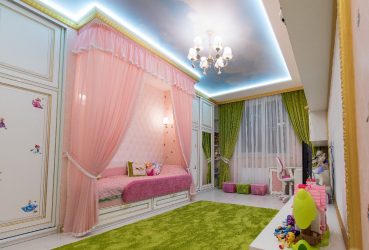 ผ้าม่านที่ทันสมัยในเรือนเพาะชำสำหรับเด็กผู้ชายและเด็กผู้หญิง: รายการใหม่ที่สวยงาม (175+ ภาพ)