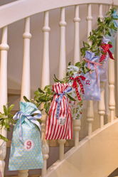 Milagre de Natal de 2019: 180+ (Foto) Idéias para uma decoração bonita e elegante com suas próprias mãos. Preparando-se para as férias com antecedência (+ Avaliações)