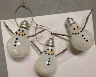 Milagre de Natal de 2019: 180+ (Foto) Idéias para uma decoração bonita e elegante com suas próprias mãos. Preparando-se para as férias com antecedência (+ Avaliações)