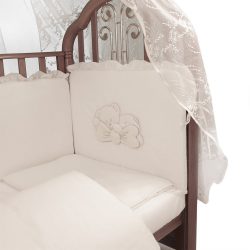 A qualidade da roupa de cama no berço para recém-nascidos - A chave para o sono de um bebê saudável
