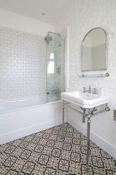 Opções de acabamento para a telha do banheiro (mais de 175 fotos). Crie um design que será lembrado