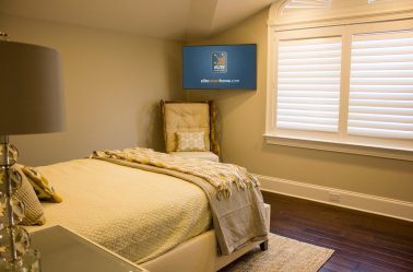 Como pendurar uma TV na parede? Mais de 150 projetos interiores da foto