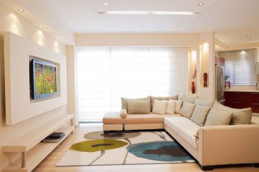 Como pendurar uma TV na parede? Mais de 150 projetos interiores da foto