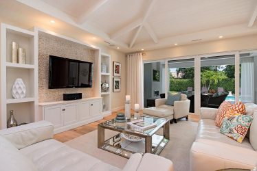 Como pendurar uma TV na parede? Mais de 150 projetos interiores da foto