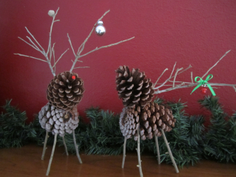 Artesanato de cones de abeto (grandes, pintados) para o Ano Novo (mais de 175 fotos) Belos brinquedos para as férias!