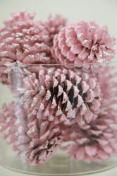Artesanato de cones de abeto (grandes, pintados) para o Ano Novo (mais de 175 fotos) Belos brinquedos para as férias!