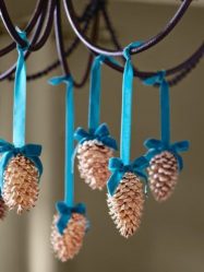 Artesanato de cones de abeto (grandes, pintados) para o Ano Novo (mais de 175 fotos) Belos brinquedos para as férias!