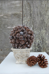 Artesanato de cones de abeto (grandes, pintados) para o Ano Novo (mais de 175 fotos) Belos brinquedos para as férias!