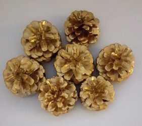 Artesanato de cones de abeto (grandes, pintados) para o Ano Novo (mais de 175 fotos) Belos brinquedos para as férias!